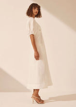 Load image into Gallery viewer, BLANC KEYHOLE MIDI DRESS
