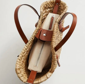 CROSS BODY STRAW BAG