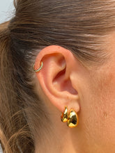 Load image into Gallery viewer, EVA EARRINGS GOLD
