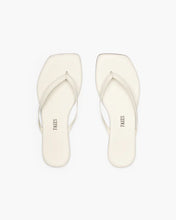 Load image into Gallery viewer, SQUARE TOE LILY WHITE
