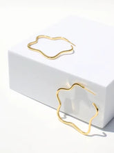 Load image into Gallery viewer, DARCY HOOP
