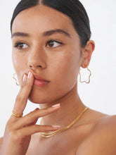 Load image into Gallery viewer, DARCY HOOP
