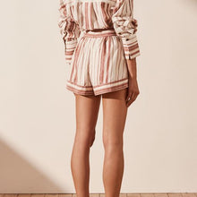 Load image into Gallery viewer, ERIN LINEN HIGH WAISTED SHORT
