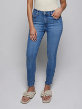Load image into Gallery viewer, CULT SKINNY ANKLE PLEASING
