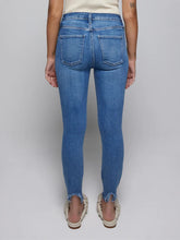 Load image into Gallery viewer, CULT SKINNY ANKLE PLEASING
